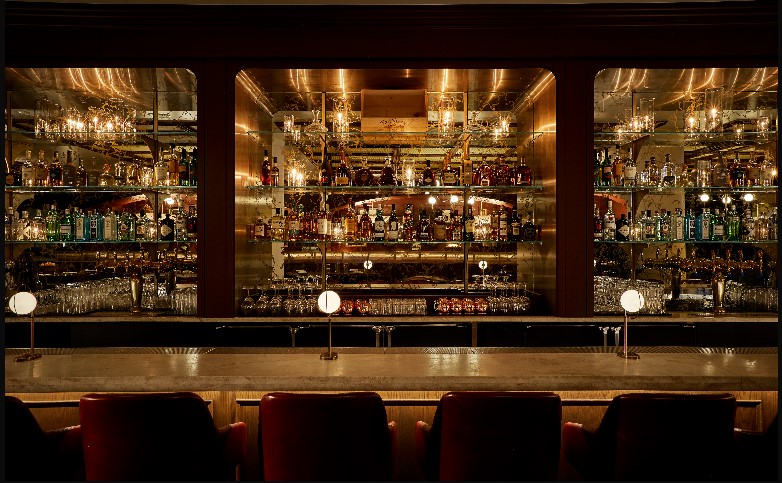 Venteux Chicago Happy Hour